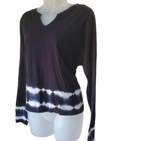WILD FABLE Boho Tie Dye Long Sleeve Boxy Crop Top Tee Shirt Size M Black White - Picture 2 of 10